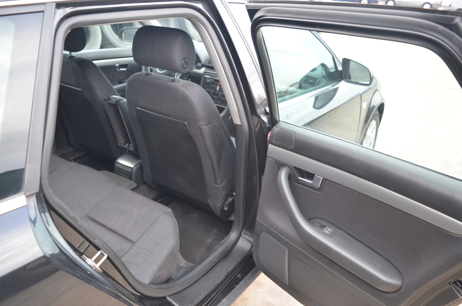 Audi A4 1.9 TDI AVF  | Mobile.bg   13