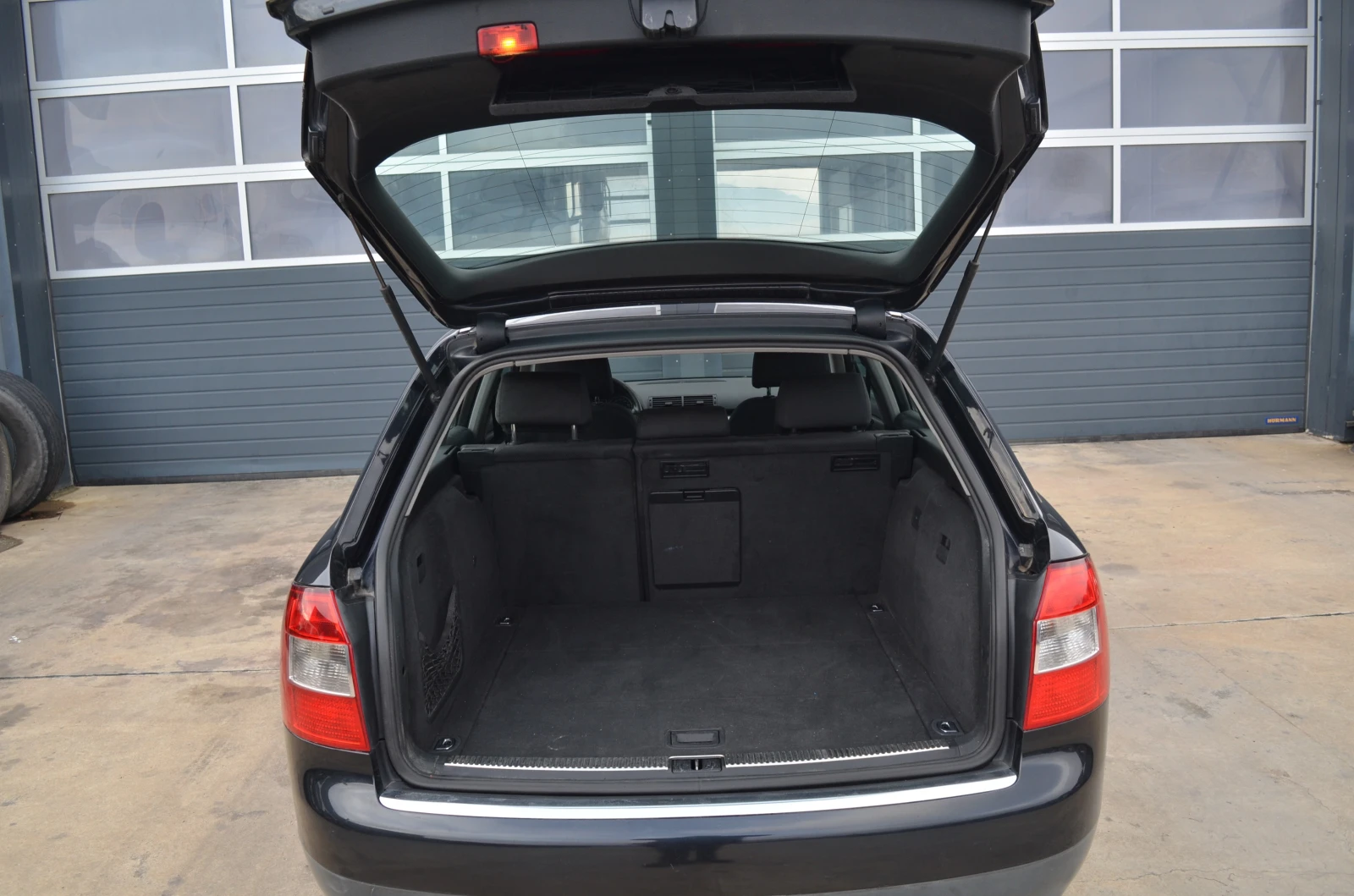 Audi A4 1.9 TDI AVF  | Mobile.bg   11