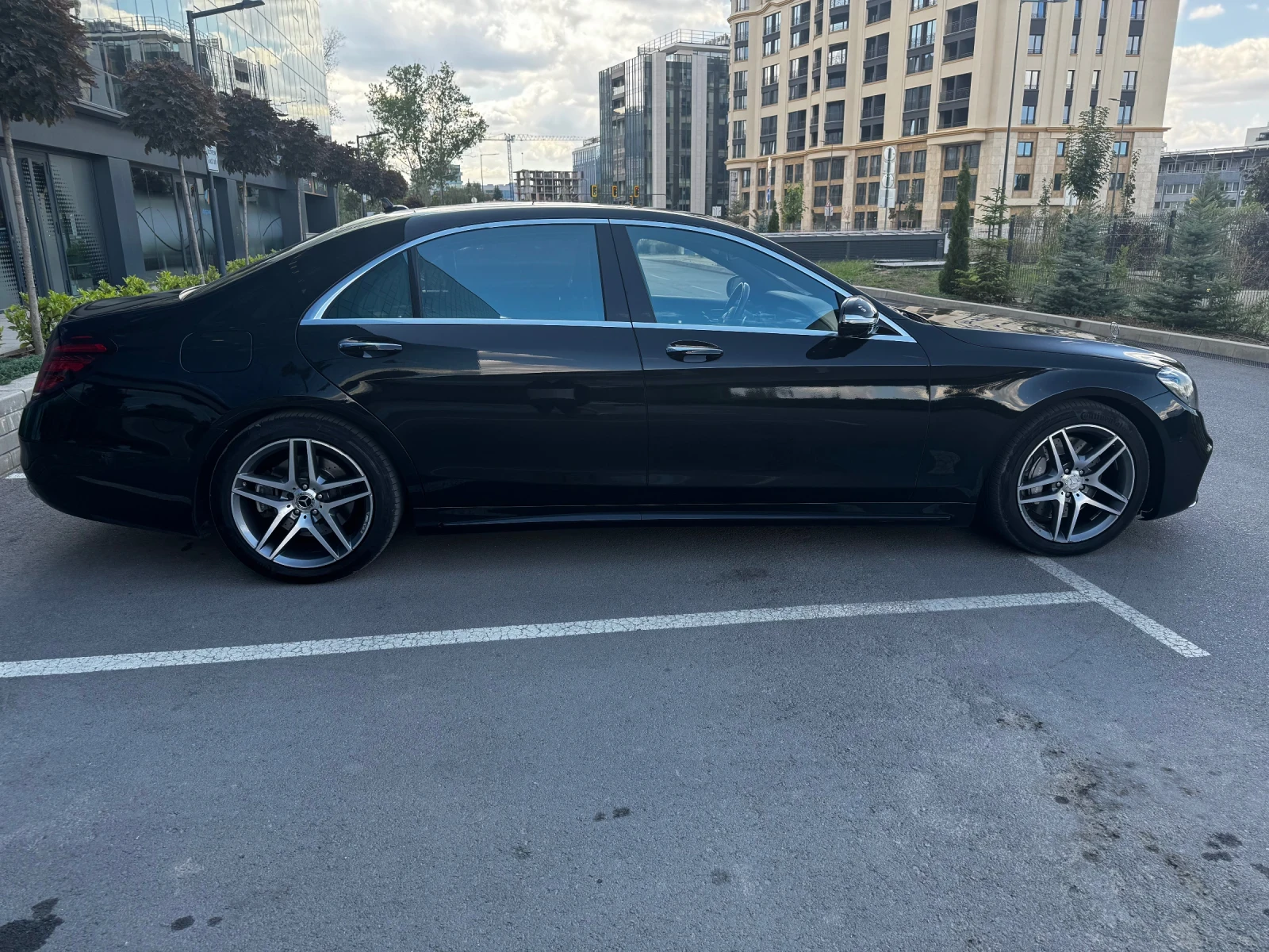 Mercedes-Benz S 400 LONG AMG 4MATIC * НЕРАЗЛИЧИМА ОТ НОВА*  - изображение 4