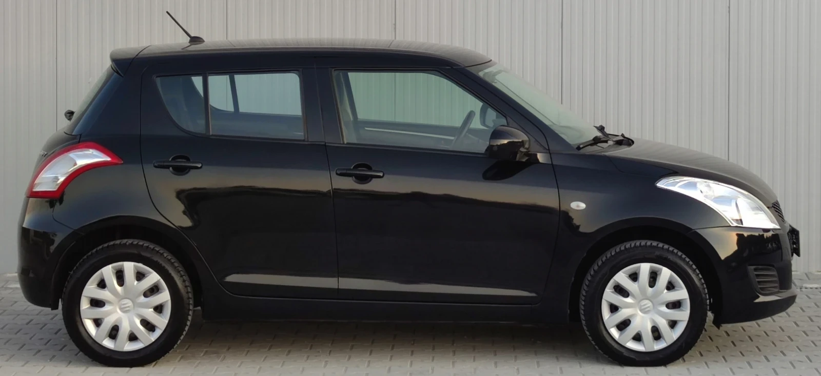 Suzuki Swift 1.3i* 94к.с* 4х4*  - изображение 8