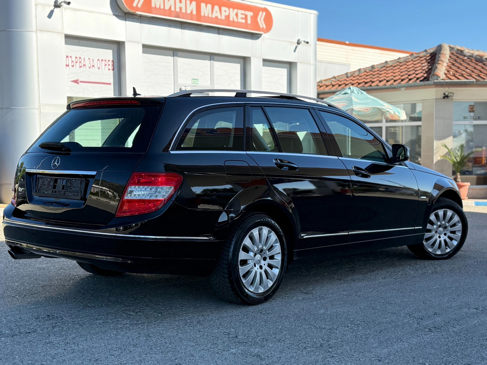 Mercedes-Benz C 220 Avantgarde/Navi/Auto/646 - изображение 2