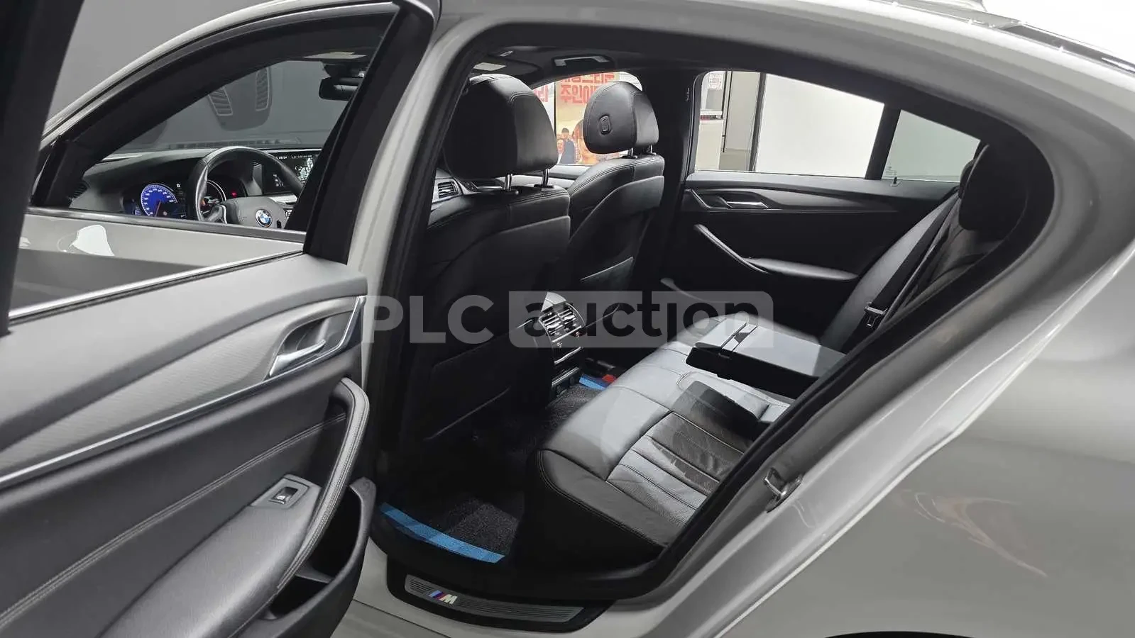 BMW 520 � * �������� * ������� * KEYLESS * HEAD-UP | Mobile.bg � ����������� 11