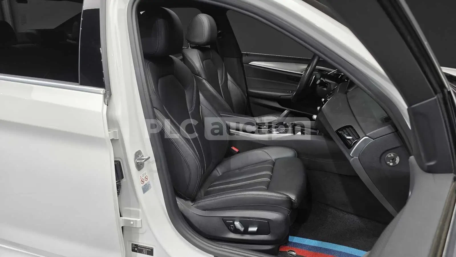 BMW 520 � * �������� * ������� * KEYLESS * HEAD-UP | Mobile.bg � ����������� 12