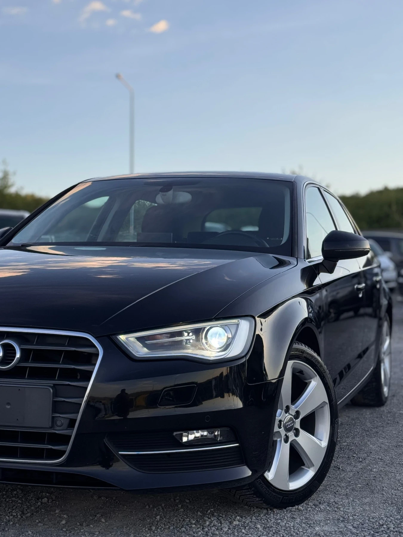 Audi A3 2.0TDI S-tronic Euro 6b SPORTBACK, снимка 7 - Автомобили и джипове - 54417034