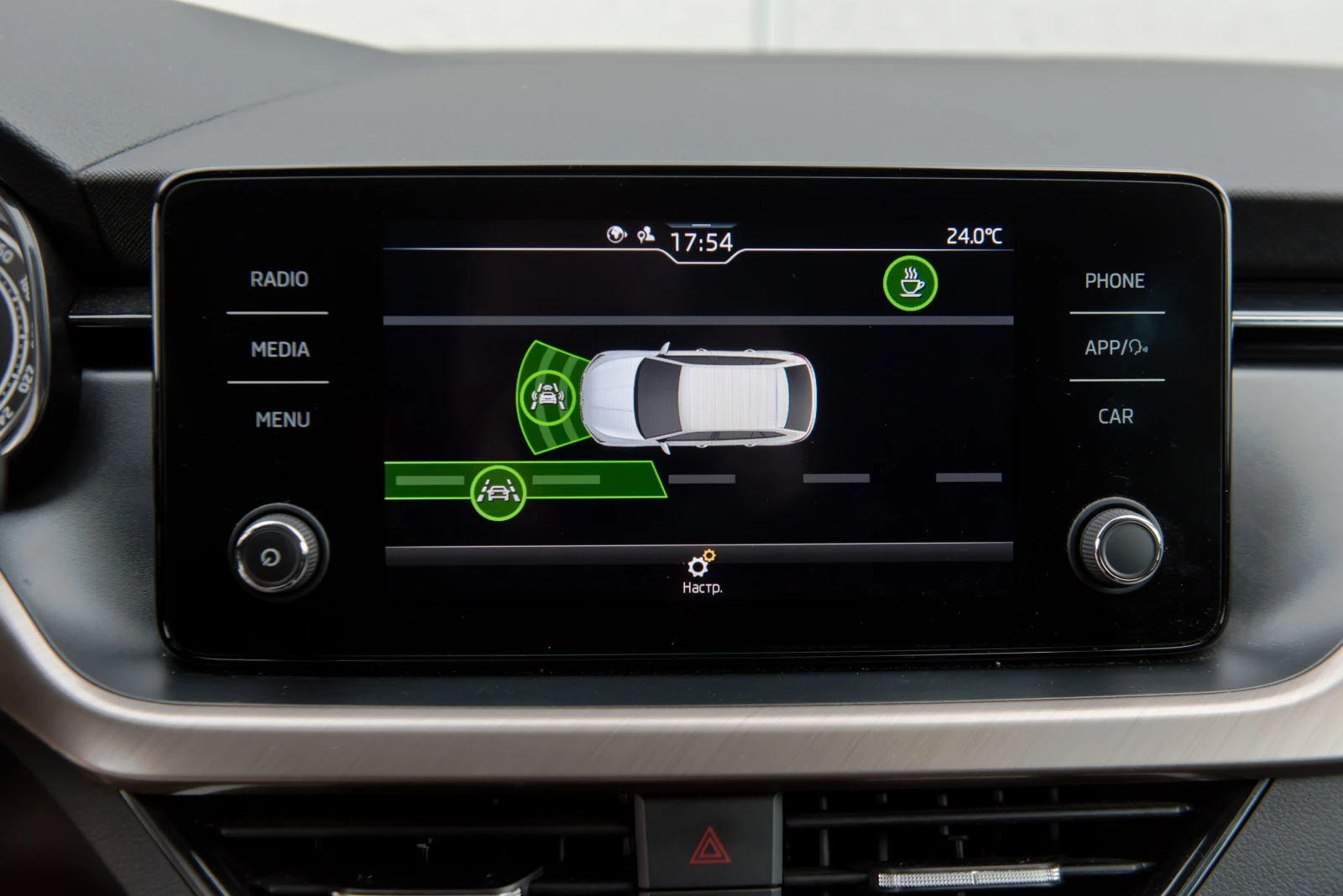 Skoda Scala 1.5 TSI, снимка 15 - Автомобили и джипове - 54617863