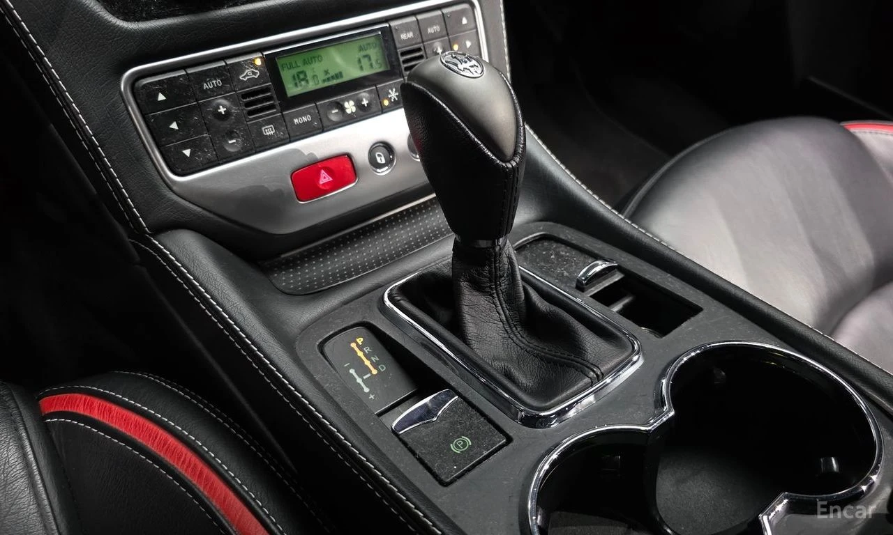 Maserati GranTurismo 4.7* SPORT* , снимка 13 - Автомобили и джипове - 54735803