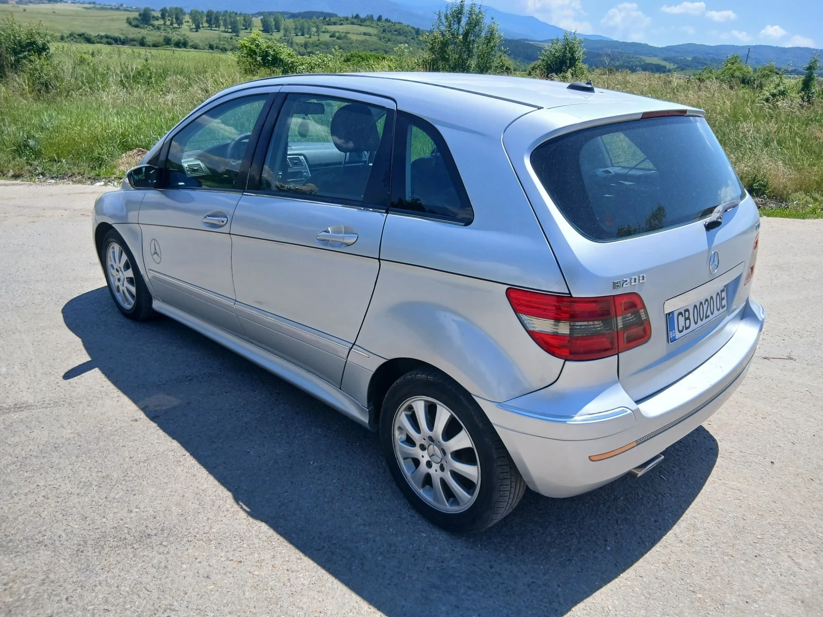 Mercedes-Benz B 200 TURBO, снимка 6 - Автомобили и джипове - 54857414