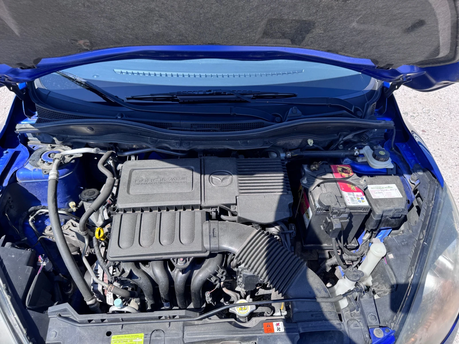 Mazda 2 1, 4 I 75 PS, снимка 15 - Автомобили и джипове - 55085435