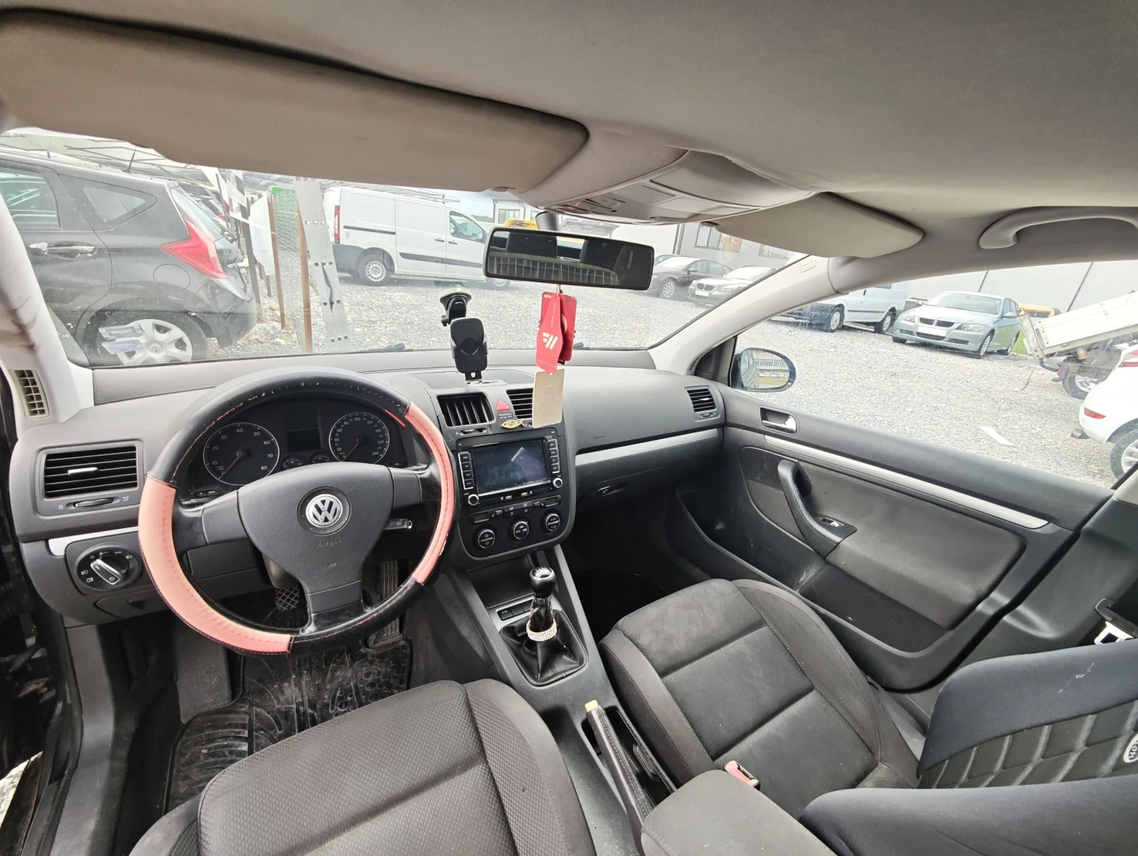 VW Golf Golf 5 2.0i, снимка 12 - Автомобили и джипове - 55135677