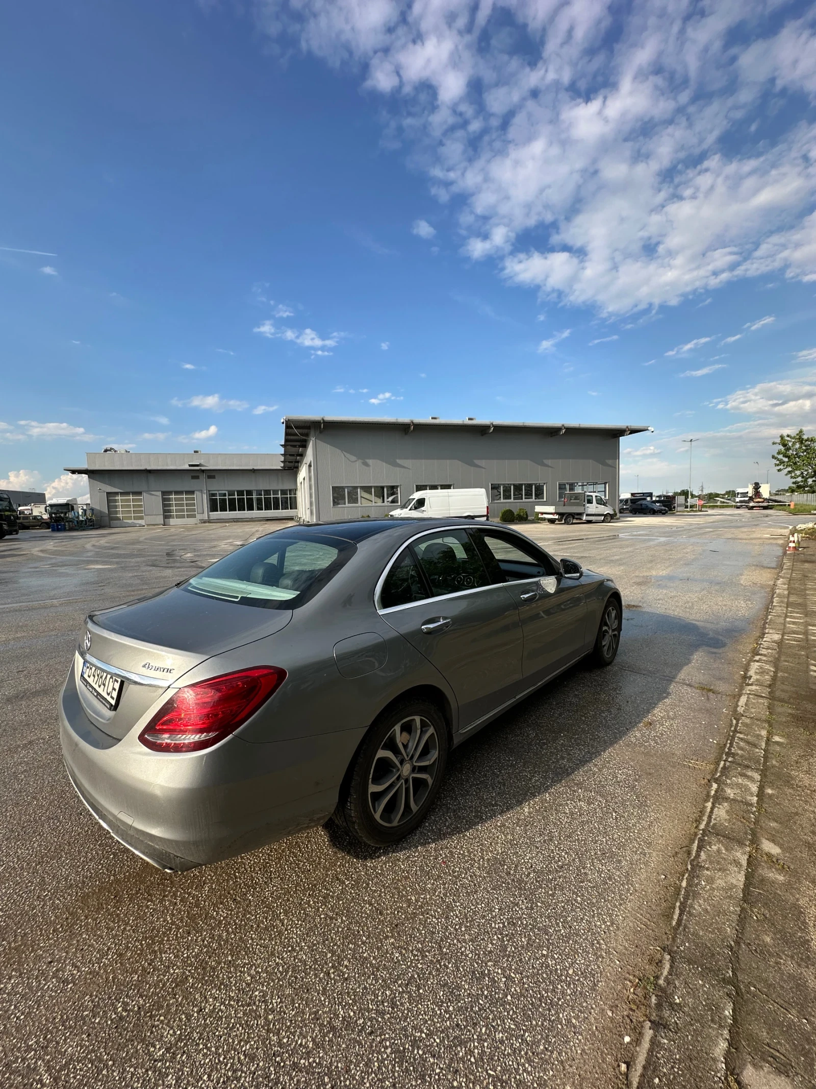 Mercedes-Benz C 300 4MATIC BURMESTER, снимка 4 - Автомобили и джипове - 55166247