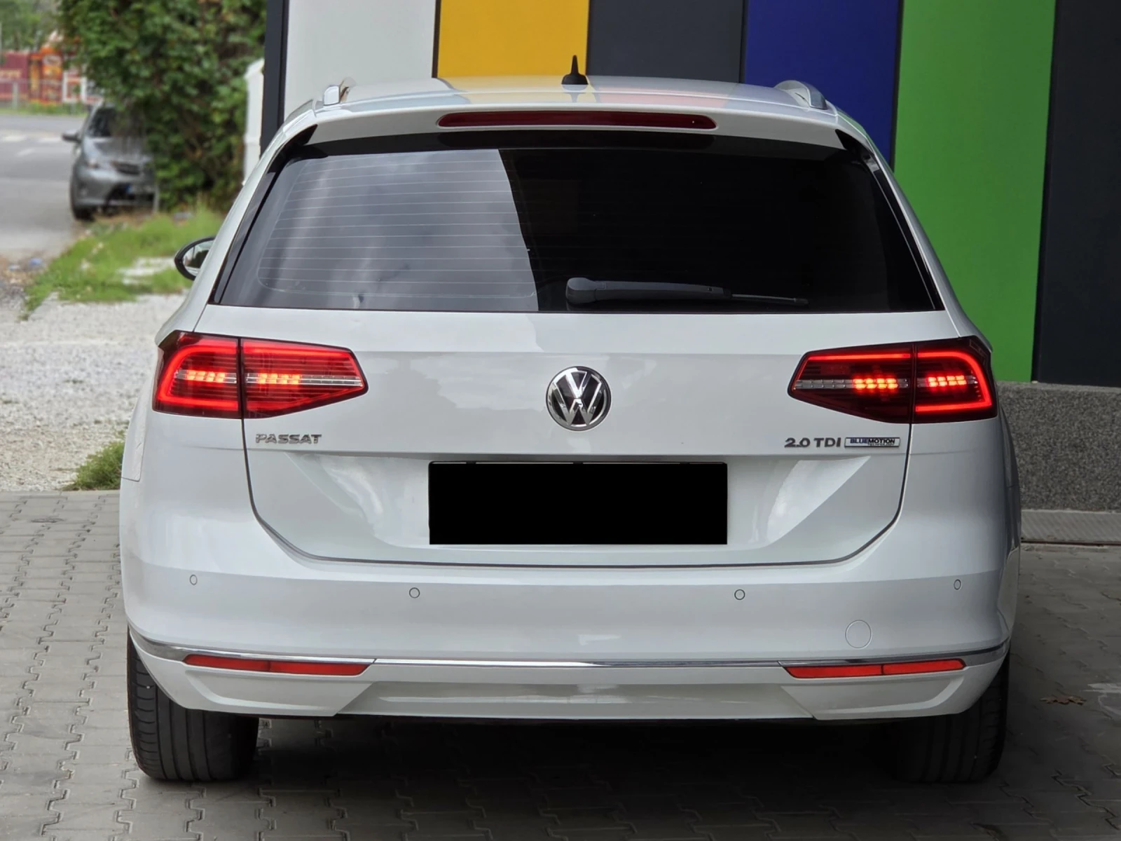VW Passat 2.0TDI DSG Highline * Digital * Full LED* Distroni, снимка 5 - Автомобили и джипове - 55397573