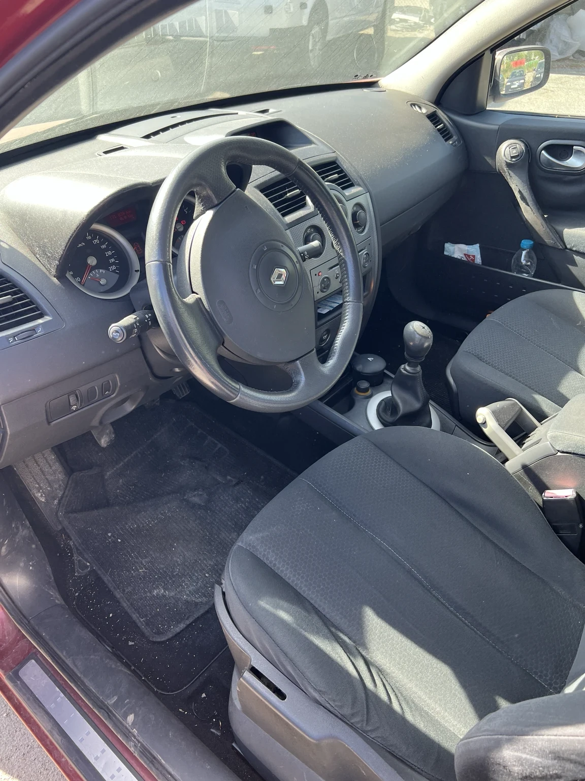 Renault Megane, снимка 4 - Автомобили и джипове - 55440090
