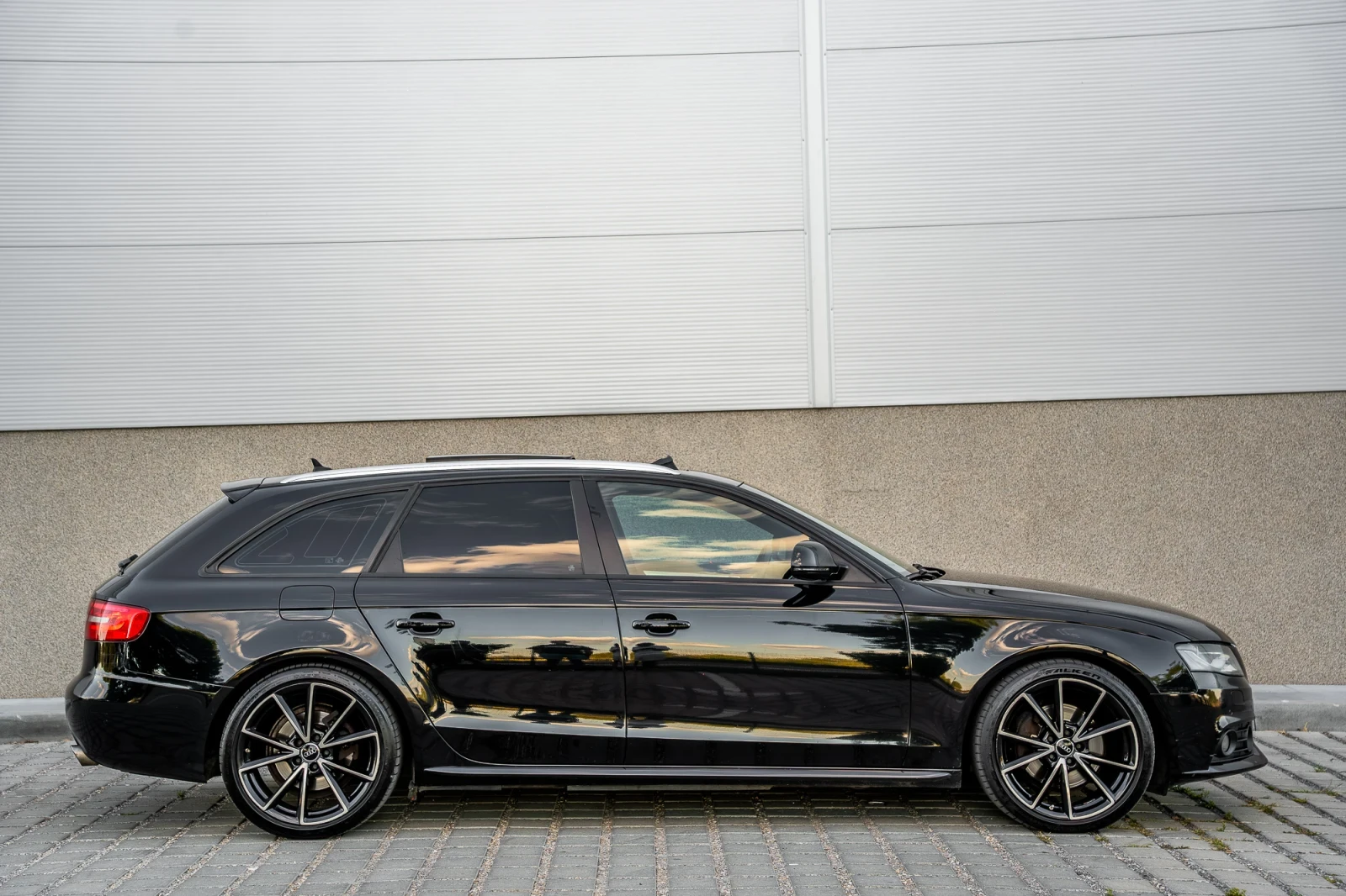 Audi A4, снимка 2 - Автомобили и джипове - 55729345