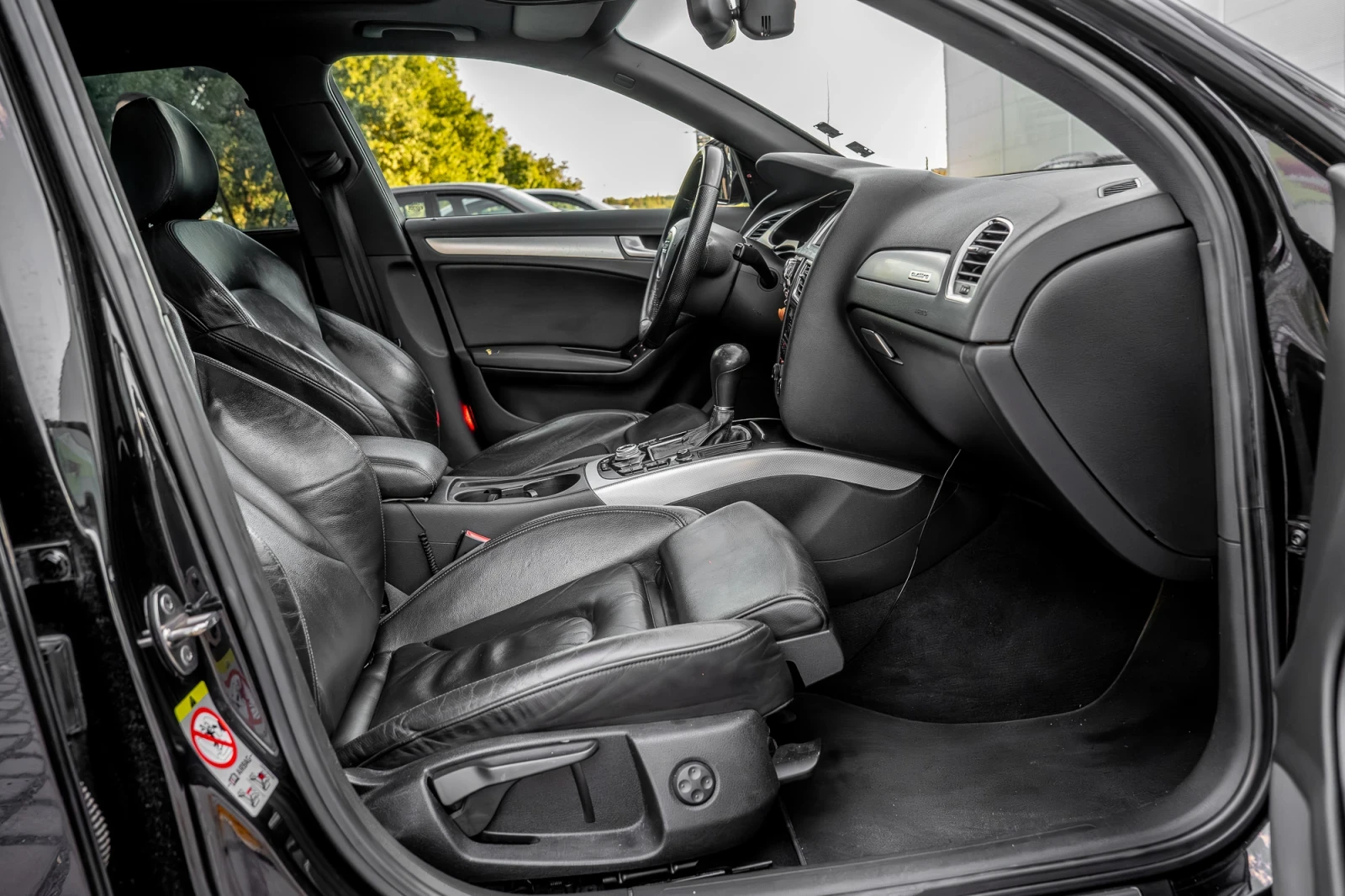 Audi A4, снимка 9 - Автомобили и джипове - 55729345
