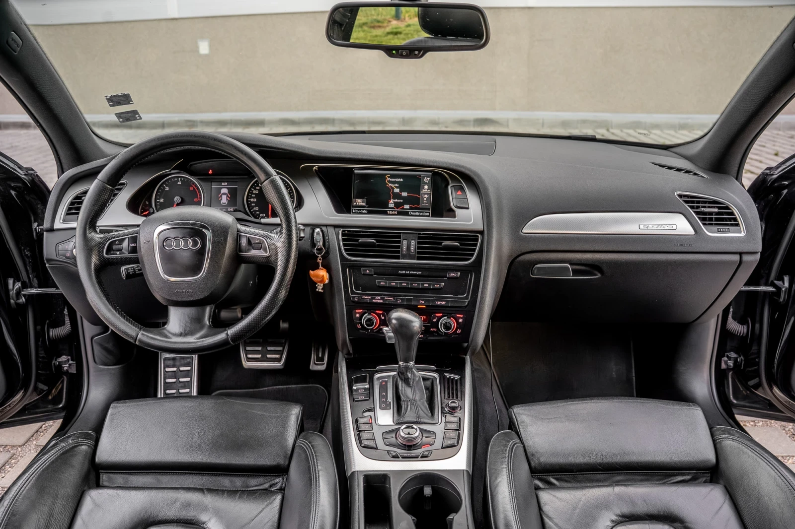 Audi A4, снимка 13 - Автомобили и джипове - 55729345