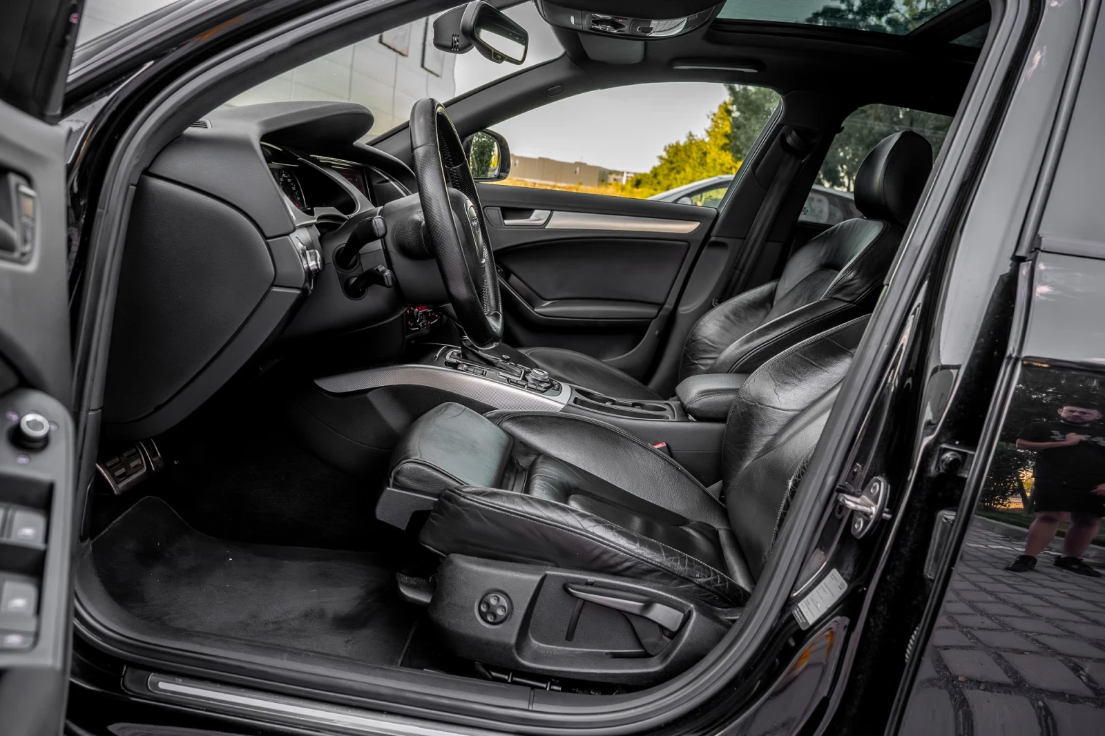 Audi A4, снимка 11 - Автомобили и джипове - 55729345