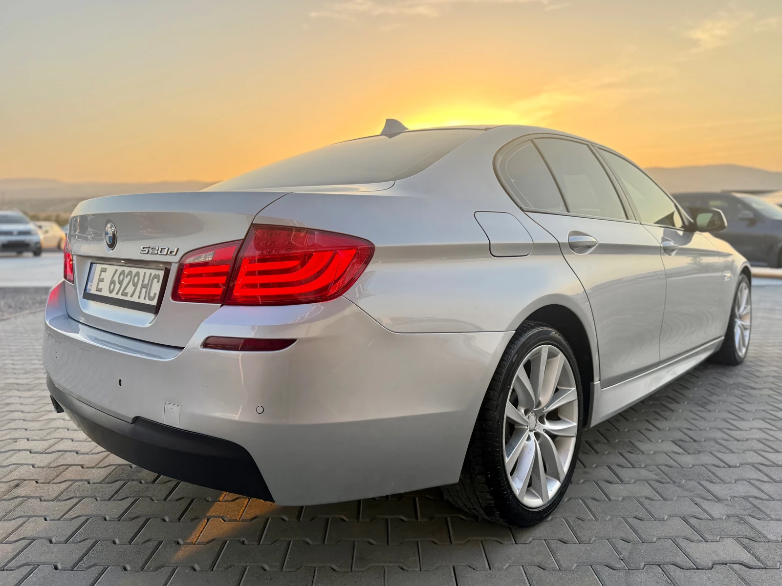 BMW 530 530 xd СОБСТВЕН ЛИЗИНГ !!!, снимка 5 - Автомобили и джипове - 55919881