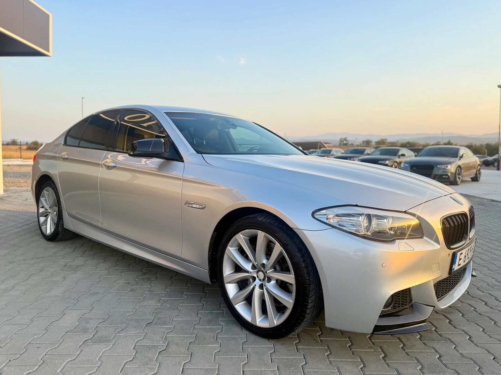 BMW 530 530 xd СОБСТВЕН ЛИЗИНГ !!!, снимка 3 - Автомобили и джипове - 55919881