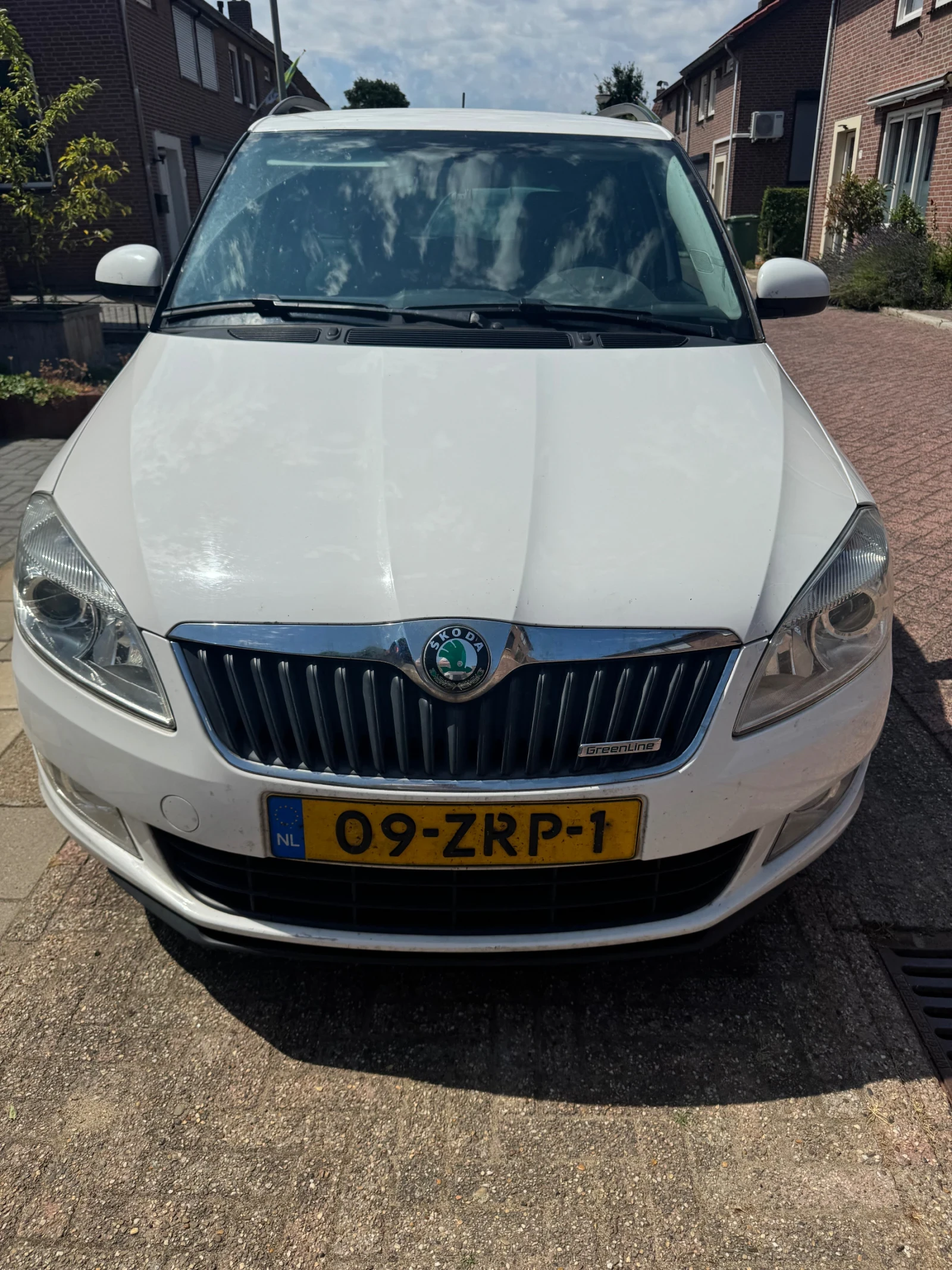Skoda Fabia 1.2TDI, снимка 2 - Автомобили и джипове - 55982395