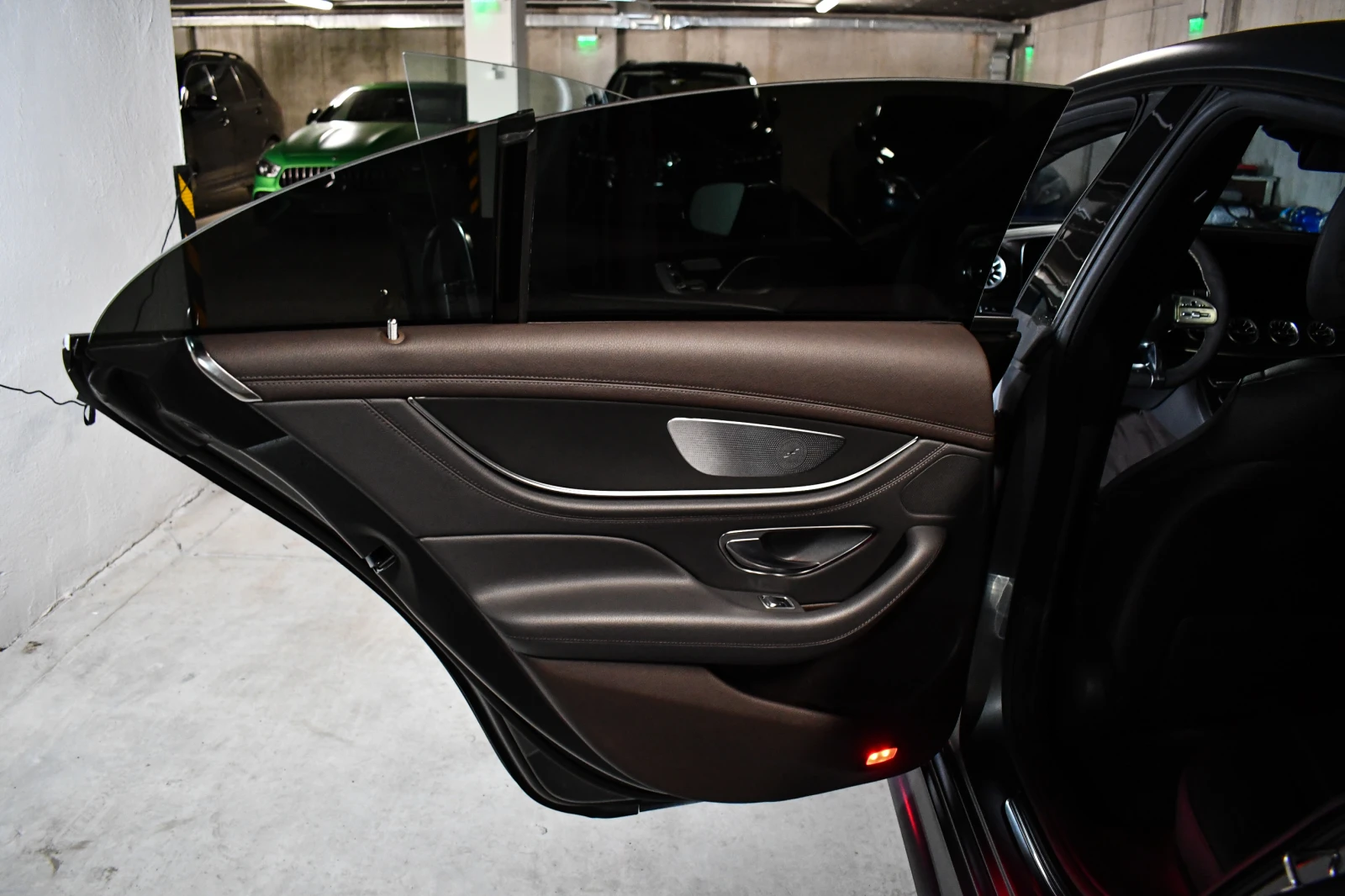 Mercedes-Benz CLS 350 D* AMG* 4M* BURMESTER* 360* , снимка 14 - Автомобили и джипове - 56040206