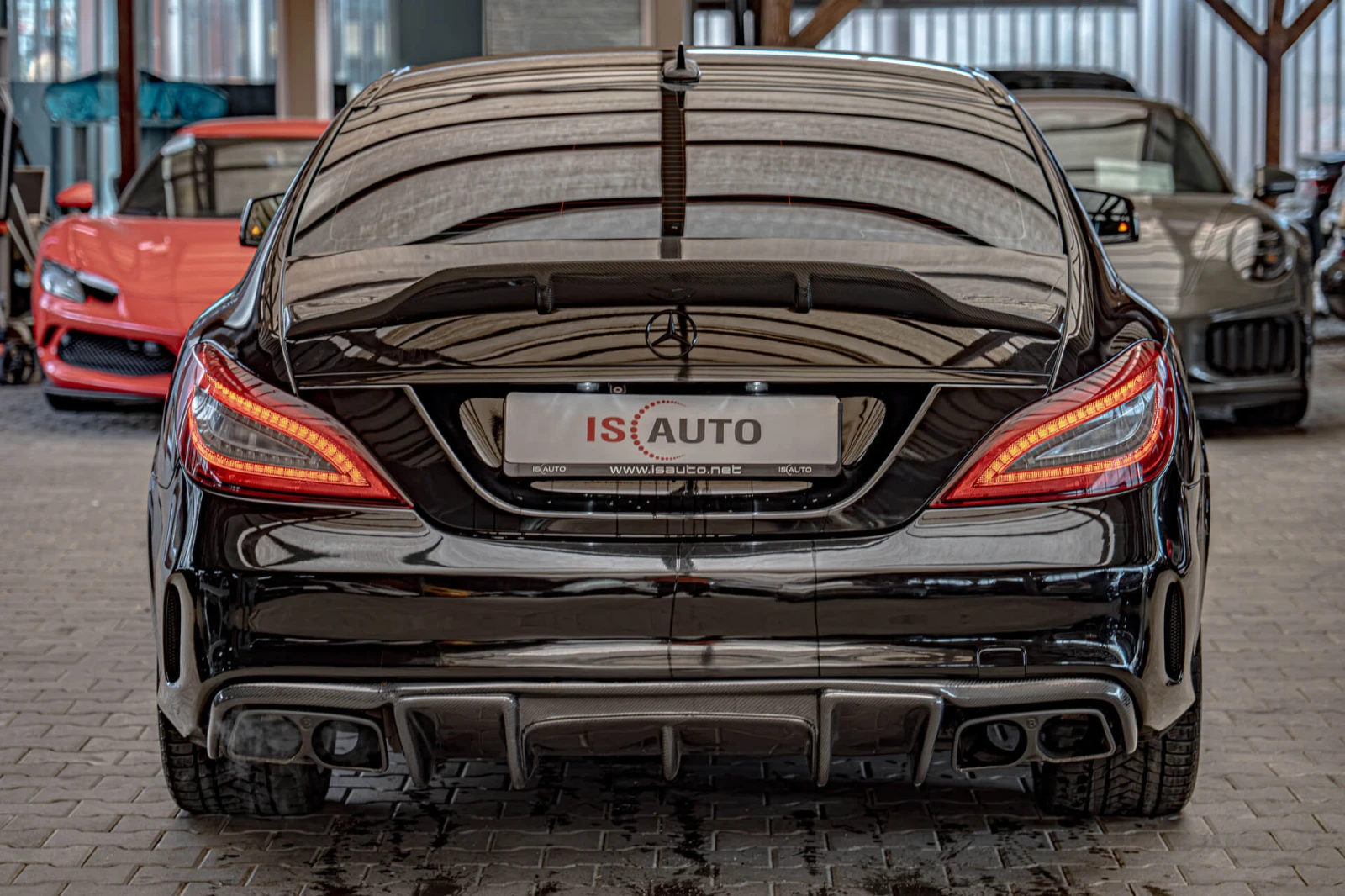Mercedes-Benz CLS 500 V8 BiTurbo/Harman Kardon/Обдухване/Камера/Дистр./B, снимка 3 - Автомобили и джипове - 56201873