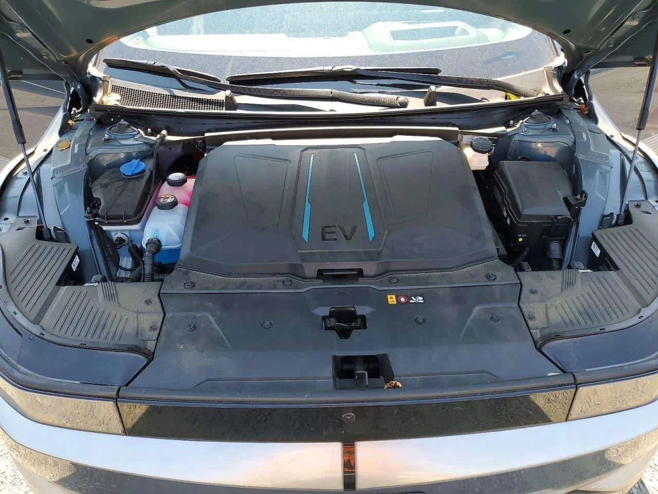 Hyundai Ioniq  Limited / Carfax / ���������� | Mobile.bg � ����������� 12