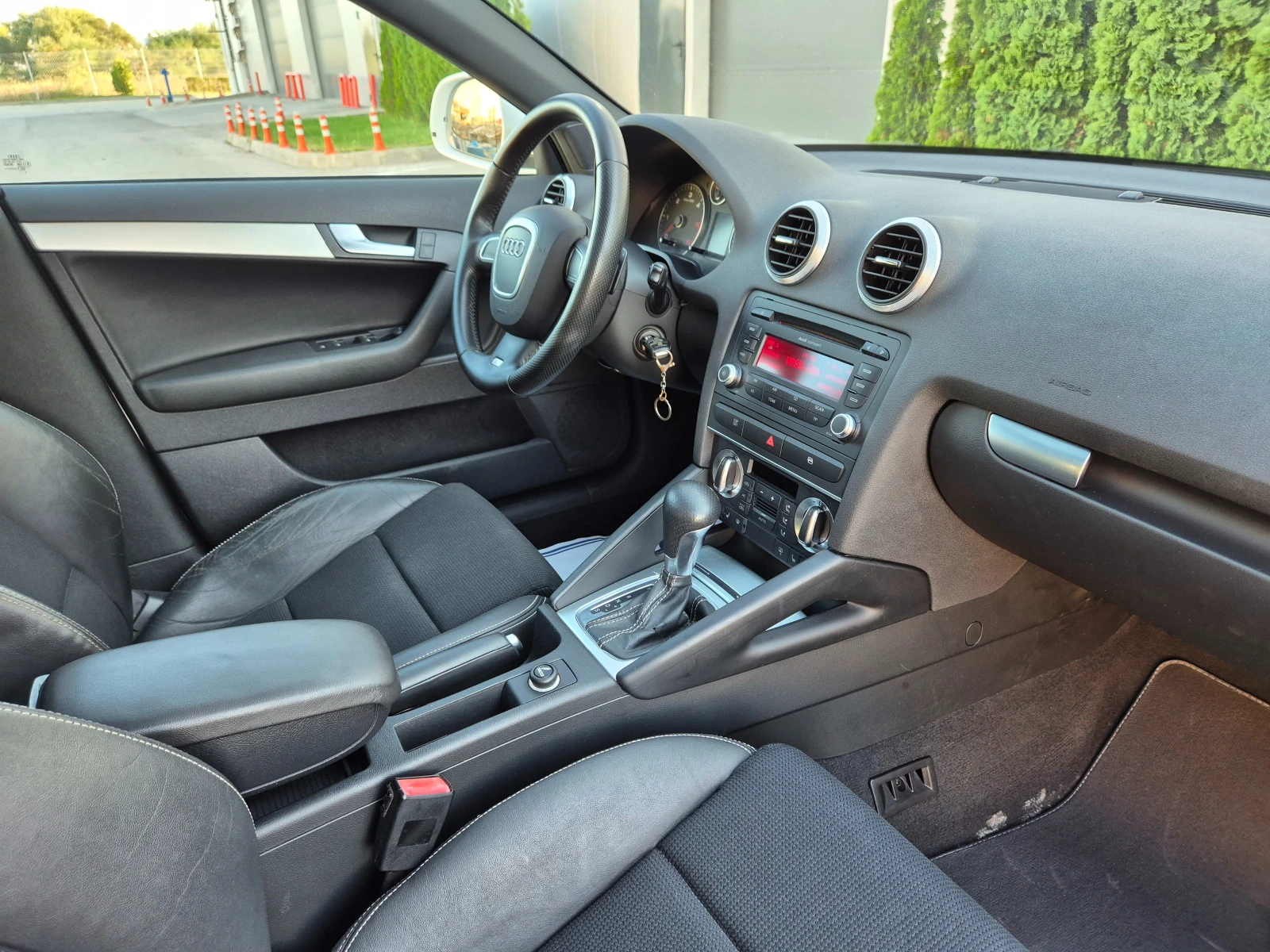 Audi A3 2.0TDI S-line Avtomat koja ksenon Panorama  | Mobile.bg � ����������� 14