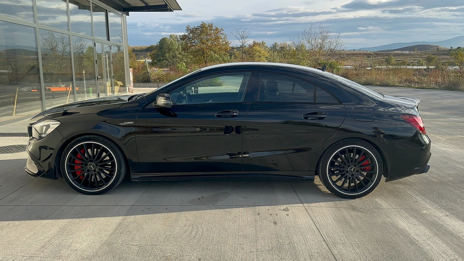 Mercedes-Benz CLA 45 AMG, снимка 11 - Автомобили и джипове - 56709185