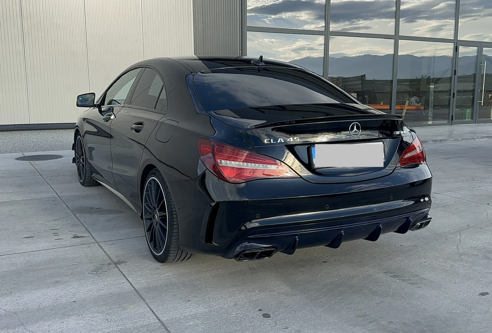 Mercedes-Benz CLA 45 AMG, снимка 10 - Автомобили и джипове - 56709185