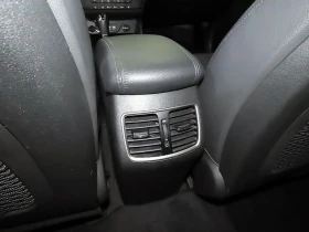 Hyundai Tucson 2.0 - САМО 30% АВАНС, снимка 17