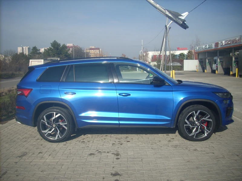 Skoda Kodiaq RS 245-7места, снимка 1 - Автомобили и джипове - 48152409