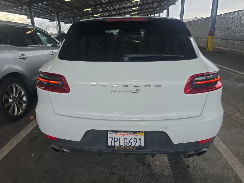 Porsche Macan, снимка 4 - Автомобили и джипове - 48725351