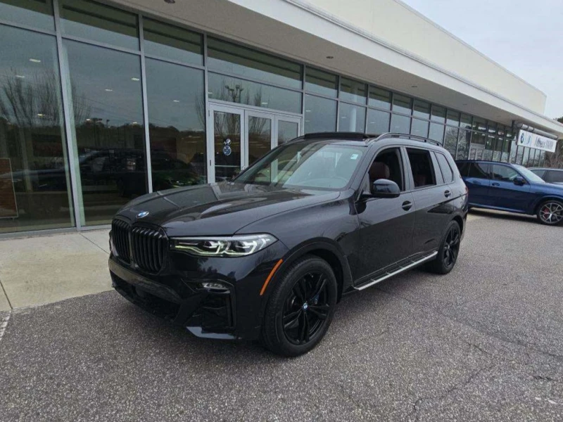 BMW X7 xDrive40i (M-Pack) Обдух* Shadowline* HUD* Масаж* , снимка 1 - Автомобили и джипове - 48790412