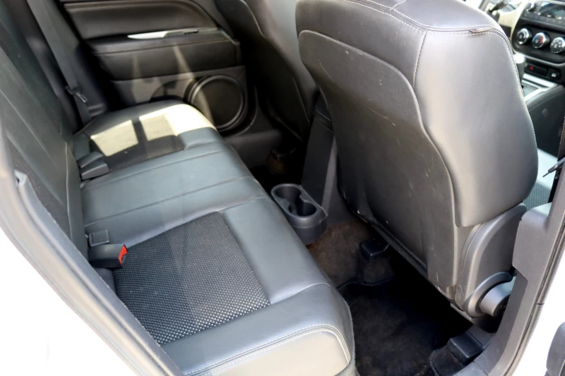 Jeep Compass 2.4 4x4, снимка 11 - Автомобили и джипове - 50871938