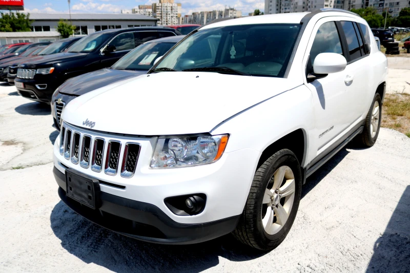 Jeep Compass 2.4 4x4, снимка 2 - Автомобили и джипове - 50871938