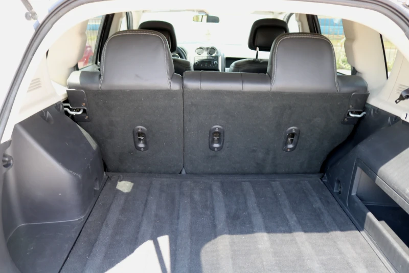 Jeep Compass 2.4 4x4, снимка 9 - Автомобили и джипове - 50871938