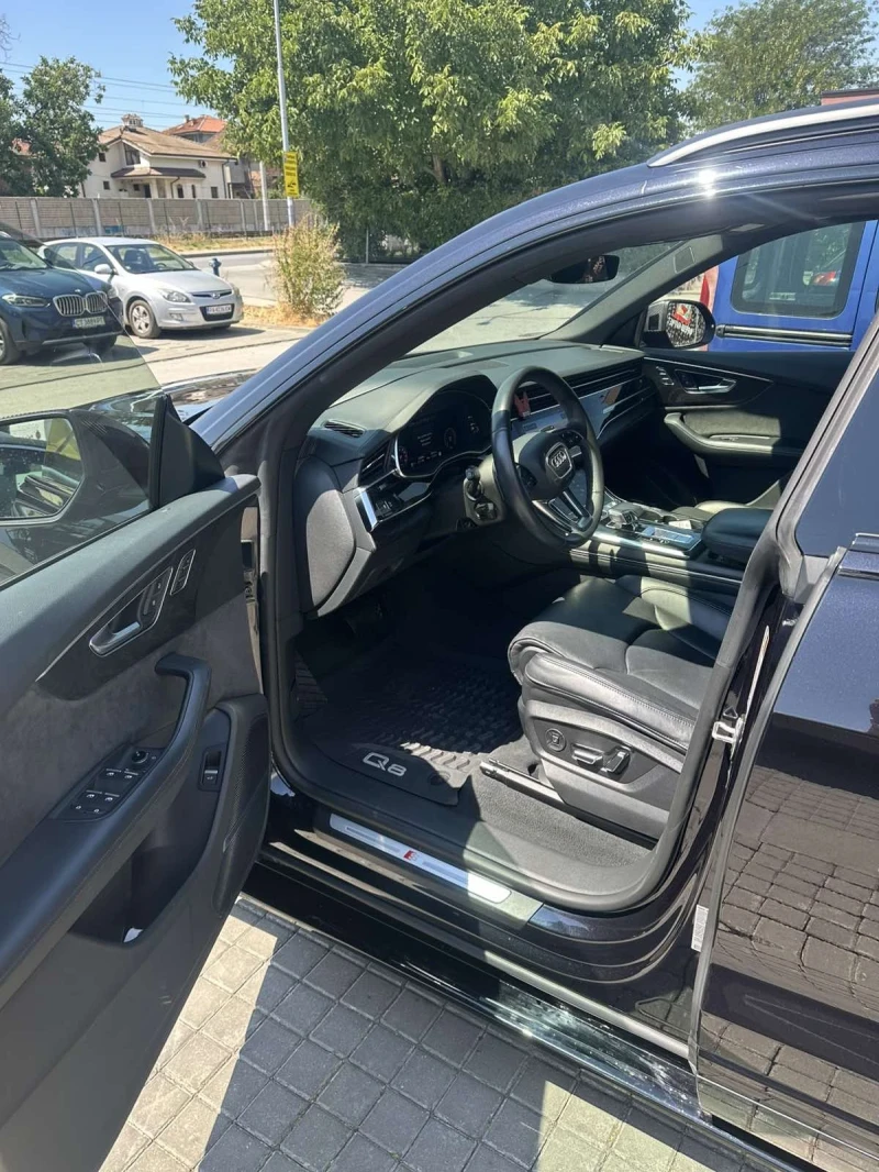 Audi Q8 55 TFSI Technik S LINE Масажи Bang&Olufsen, снимка 8 - Автомобили и джипове - 51956855