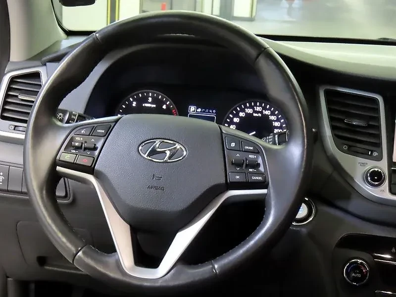 Hyundai Tucson 2.0 - САМО 30% АВАНС, снимка 8 - Автомобили и джипове - 56065848