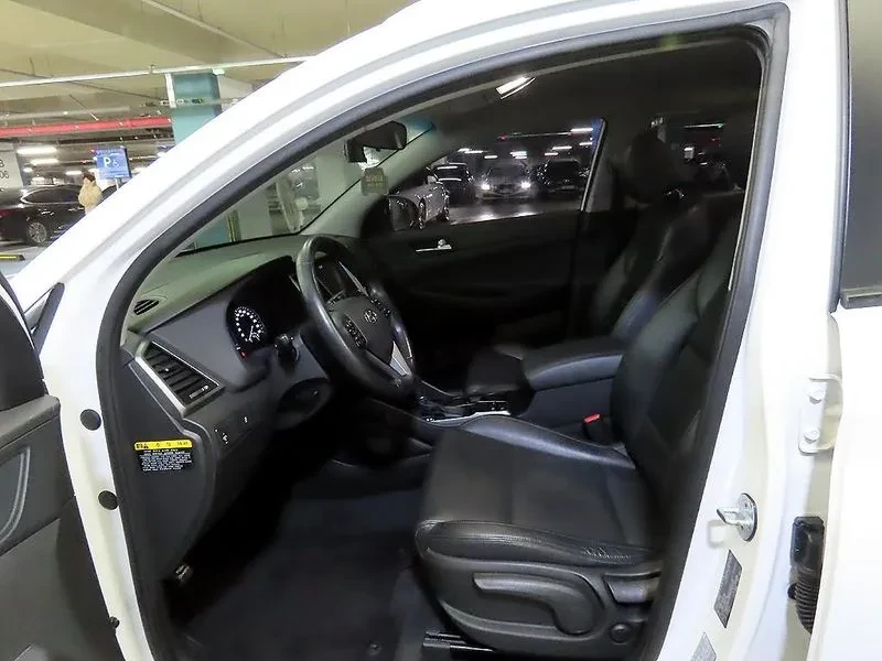 Hyundai Tucson 2.0 - САМО 30% АВАНС, снимка 6 - Автомобили и джипове - 56065848