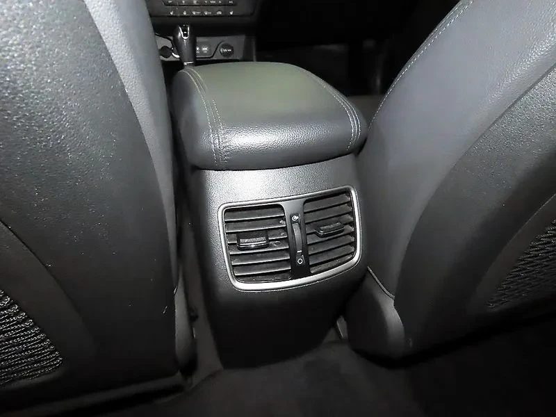 Hyundai Tucson 2.0 - САМО 30% АВАНС, снимка 17 - Автомобили и джипове - 56065848