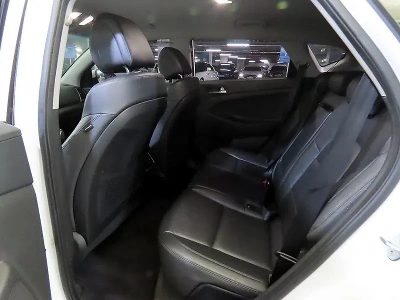 Hyundai Tucson 2.0 - САМО 30% АВАНС, снимка 7 - Автомобили и джипове - 56065848