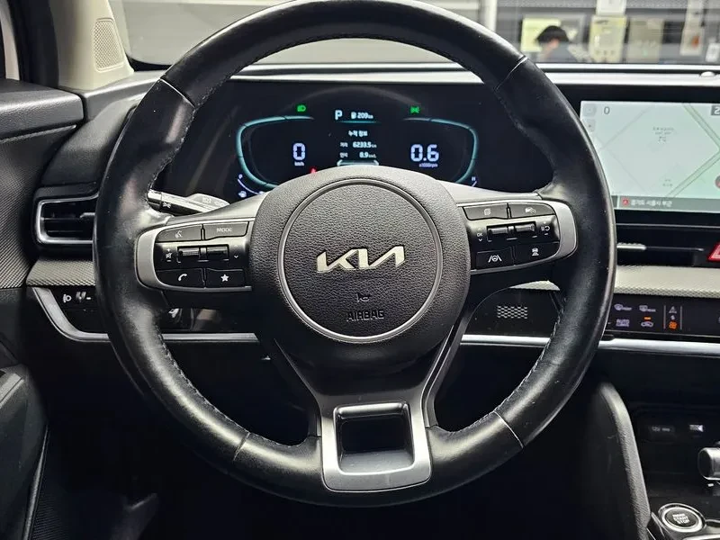Kia Sportage 1.6 2WD Trendy - САМО 30% АВАНС, снимка 14 - Автомобили и джипове - 56220748