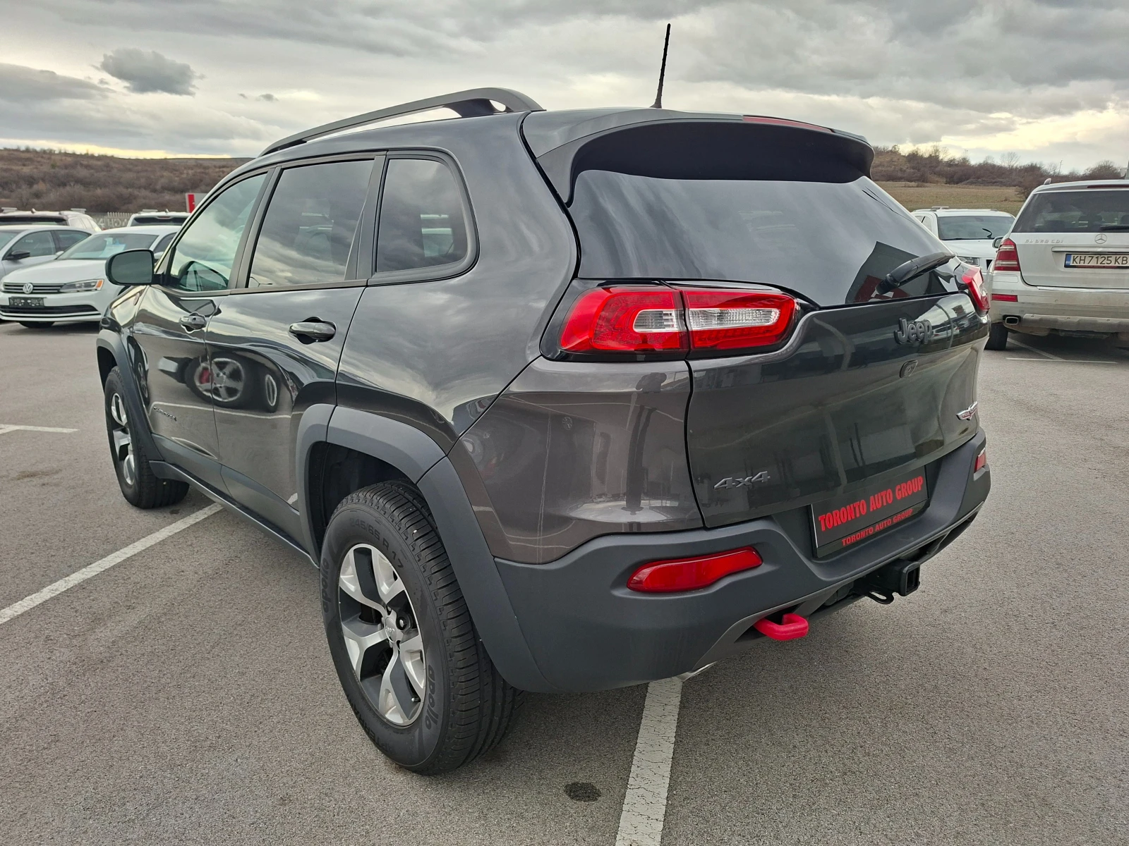 Jeep Cherokee TRAILHAWK 3.2 v6 274hp | Mobile.bg � ����������� 4