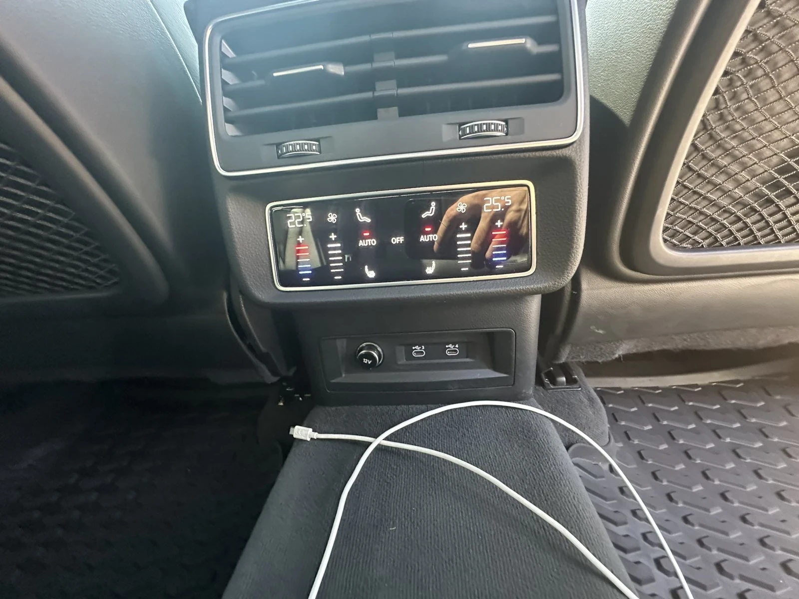 Audi Q8 55 TFSI Technik S LINE ������ Bang&Olufsen | Mobile.bg � ����������� 12