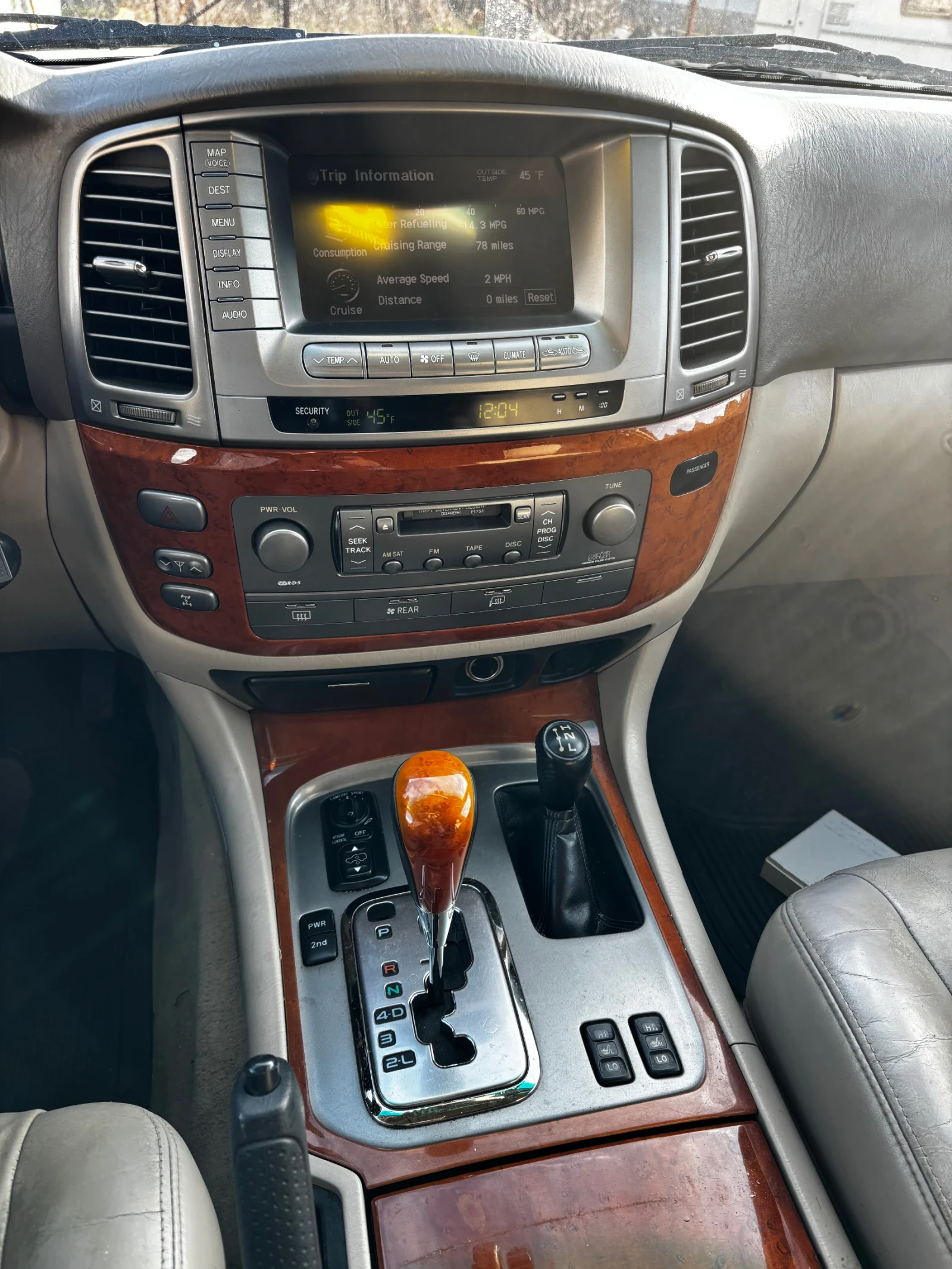 Lexus LX 470  - изображение 8