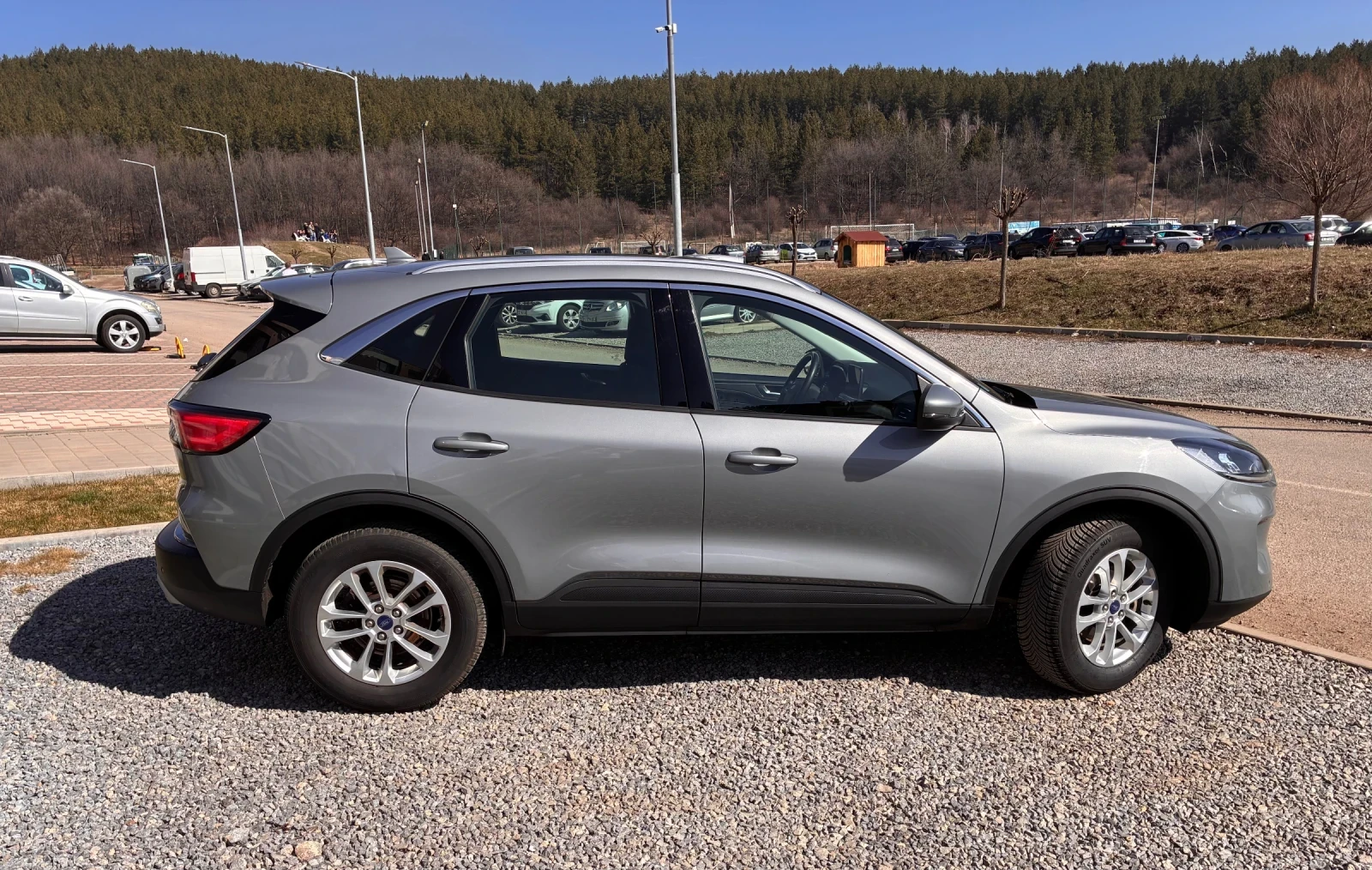 Ford Kuga KUGA 2.5 190 CH FHEV E85 POWERSH TITANIUM , снимка 5 - Автомобили и джипове - 53753721