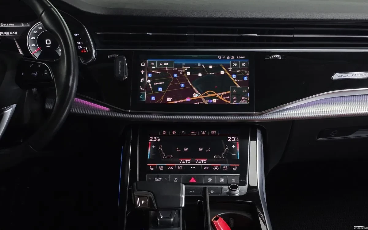 Audi Q7 DIS* 360* Matrix* Pano* , снимка 9 - Автомобили и джипове - 54697478