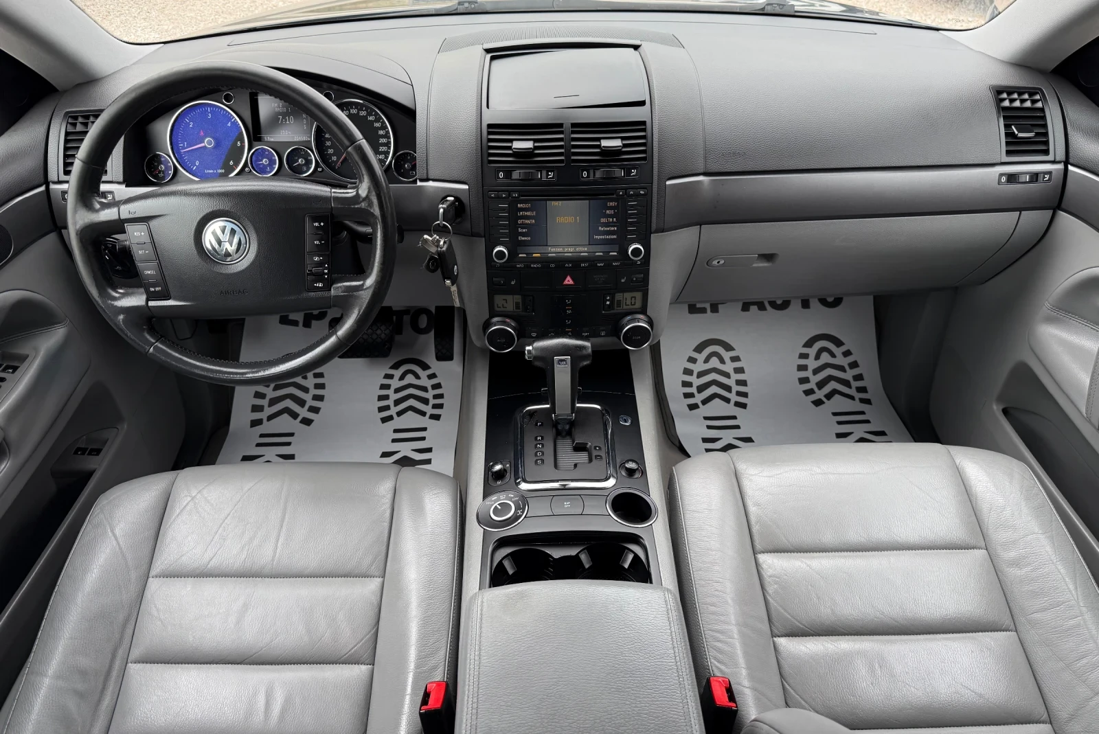 VW Touareg 3.0tdi* 224k.c* ПРУЖИНИ * , снимка 11 - Автомобили и джипове - 55033172