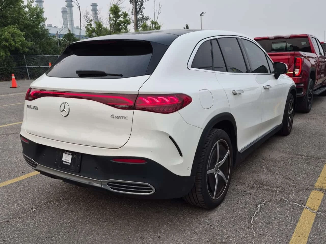 Mercedes-Benz EQE 350/CARFAX/ПОДГРЕВ/ПАМЕТ/ПАНОРАМА, снимка 3 - Автомобили и джипове - 55437639