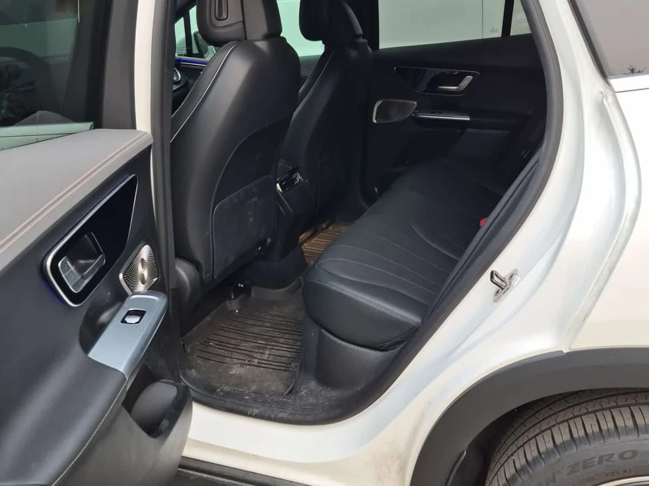 Mercedes-Benz EQE 350/CARFAX/ПОДГРЕВ/ПАМЕТ/ПАНОРАМА, снимка 12 - Автомобили и джипове - 55437639